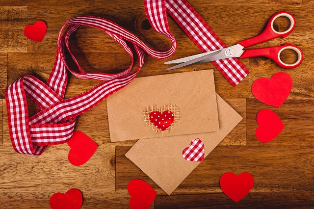 Manualidades para niños: Tarjetas de San Valentín