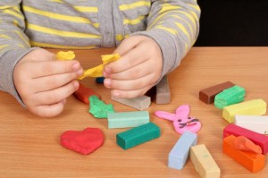 10 beneficios de la plastilina – Compartir en familia