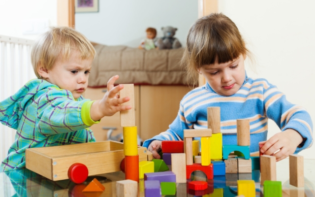 Juguetes para el carrito del bebe - Juega Aprendiendo - juguetes didácticos  para bebés y niños