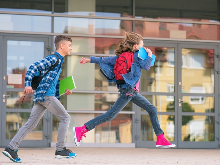 Mochilas escolares: ¿con o sin ruedas?