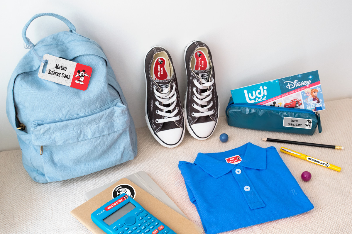 Como marcar la ropa de tus hijos para el regreso a clases DIY