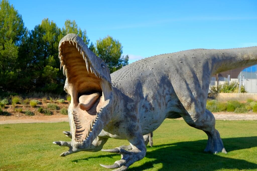 parque temático dinosaurios